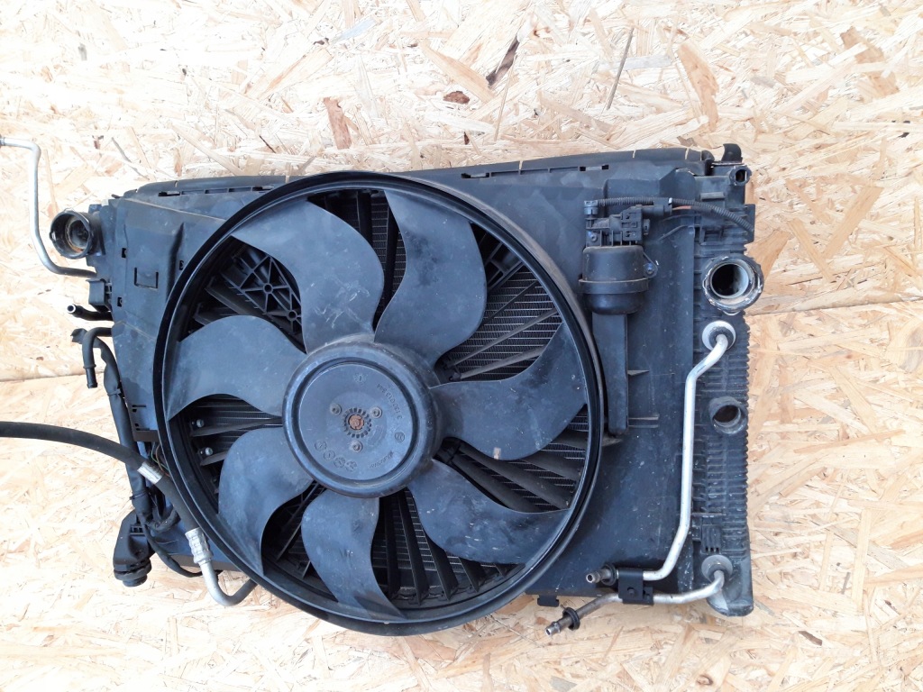 фото №7, Mercedes w204 w212 радіатор комплект радіатор cdi