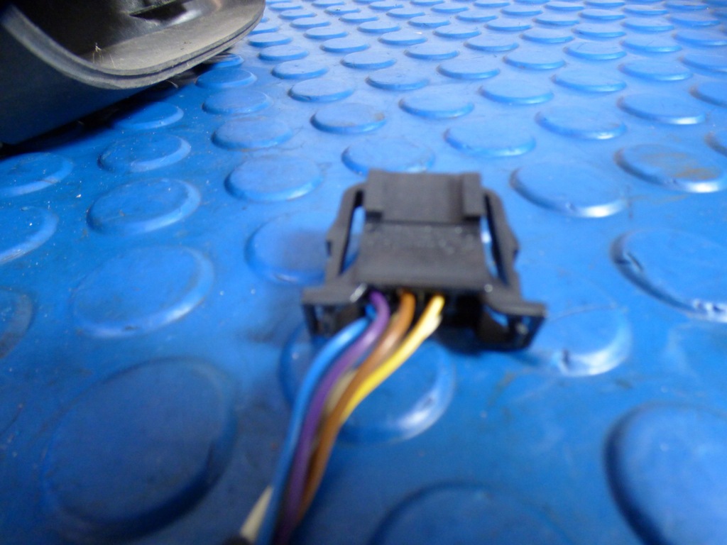 фото №11, Основание зеркало правая na запчасти 5jb857408 k skoda rapid