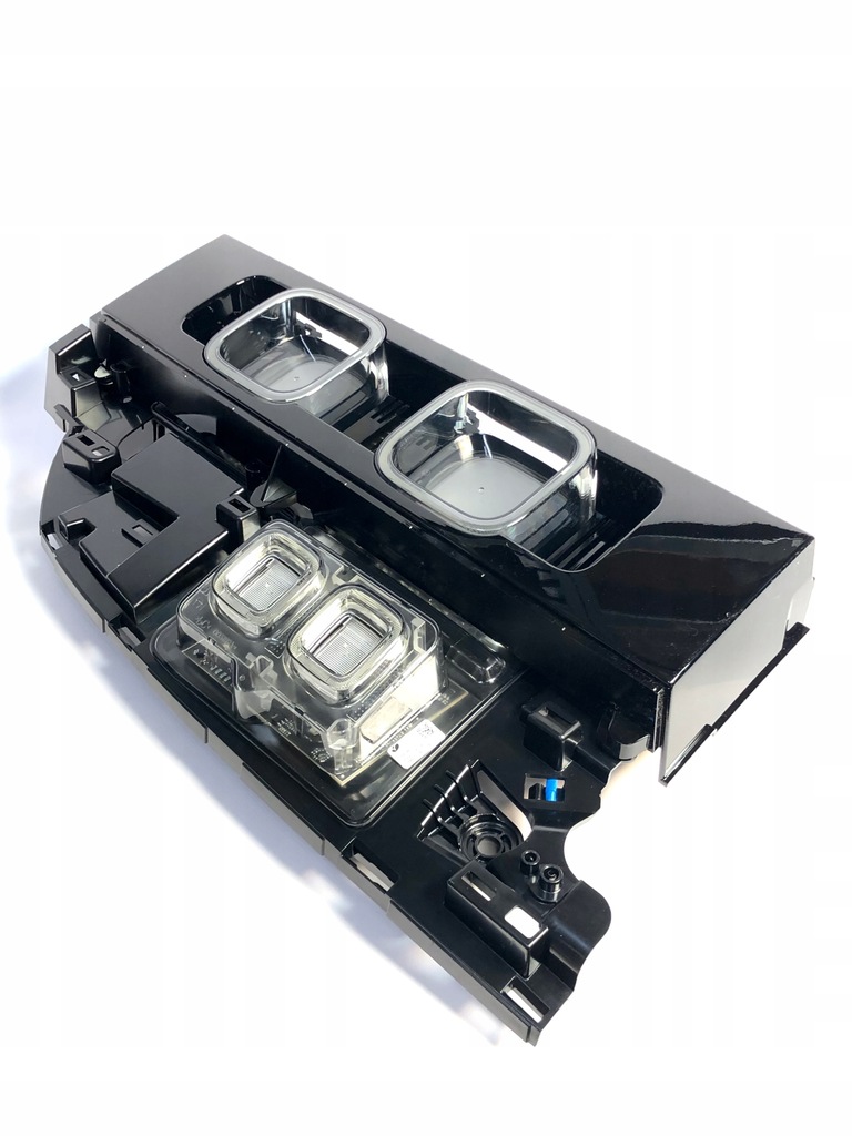 фото №1, Лампа задняя левая land rover defender l663 белый