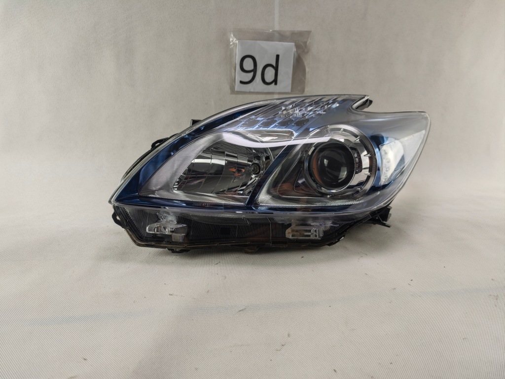 фото №1, Toyota prius iii 3 фара левый линза лампа левая