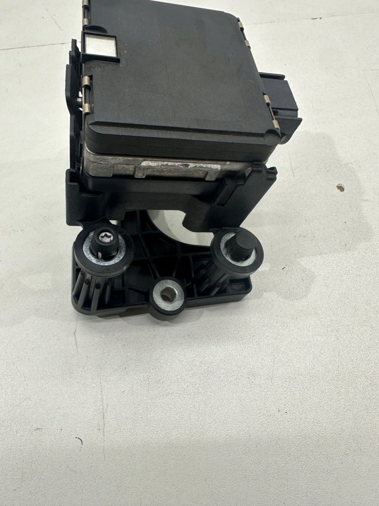 фото №5, Audi vw skoda seat 3q0907561b радар датчик acc +кронштейн радара 3q0907704a