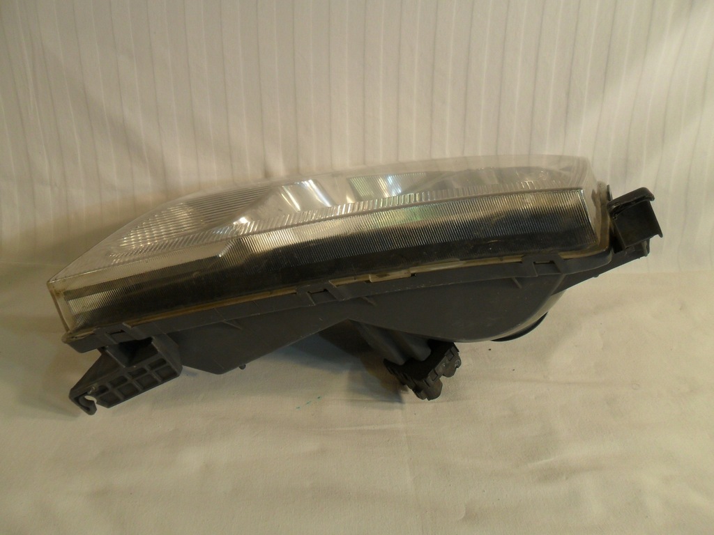 фото №11, Лампа левый перед eu toyota hiace 2007-