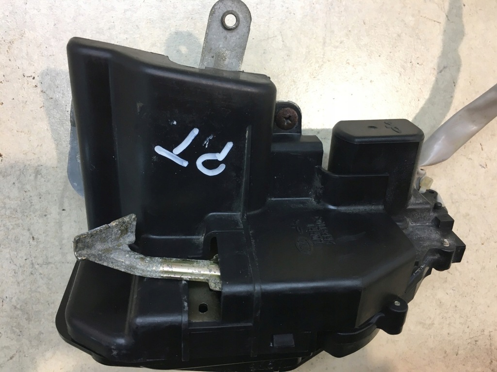 фото №2, Замок двері правий задня cerato i 4 pin