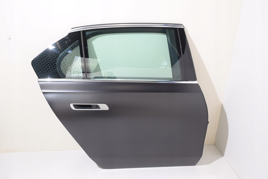 фото №9, Bmw 7 g70 дверь правое перед задняя полный автоматический c64 frozen deep grey