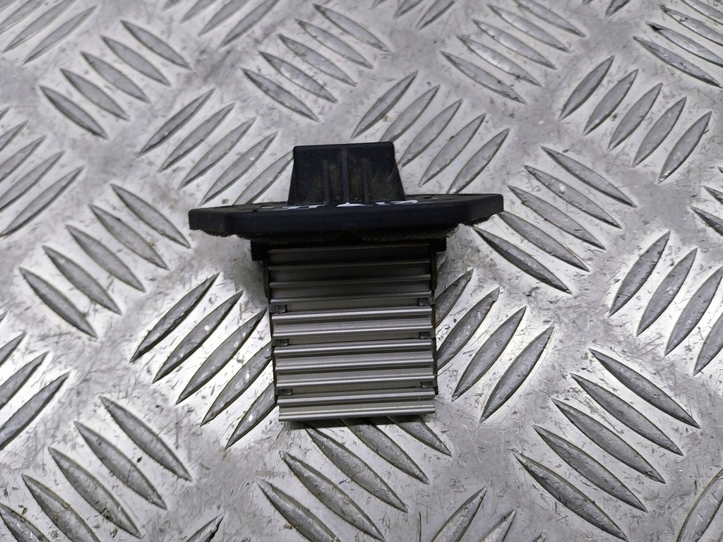 фото №1, Резистор резистор вентилятор kia rio ii 1.4