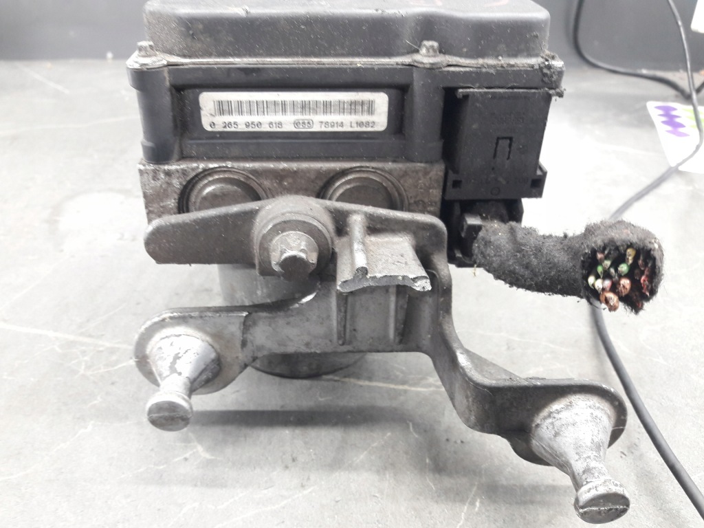 фото №1, 0265255976 насос abs mercedes w246