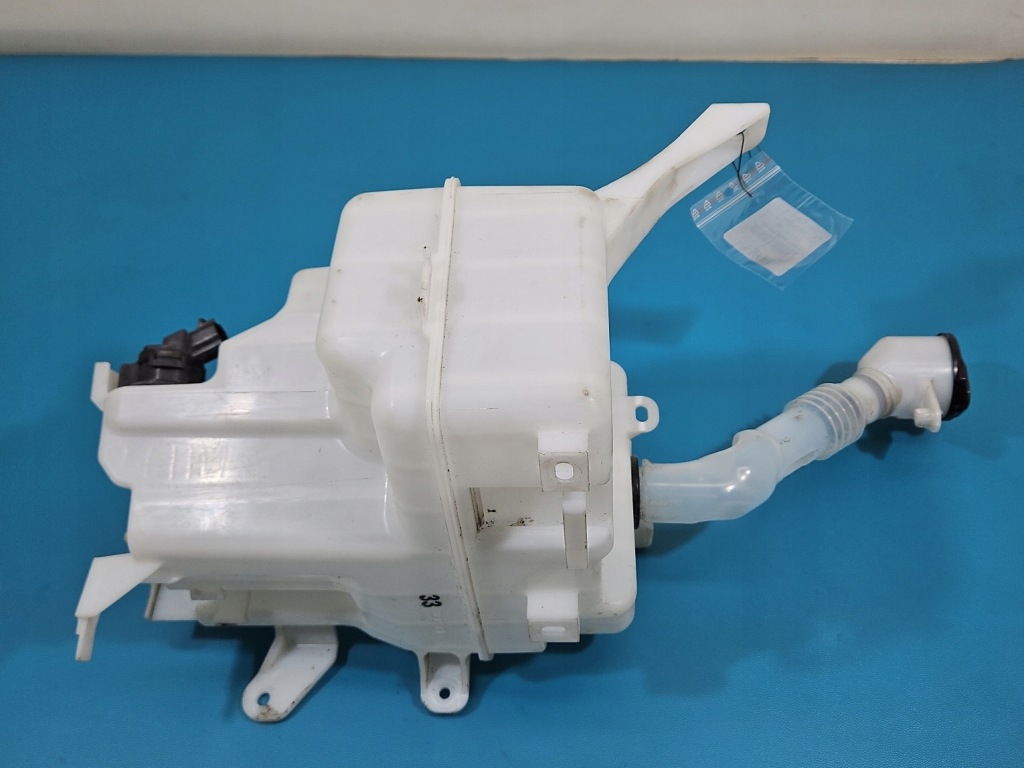 Бак бачок рідина розпилювача lexus ct 10-22 Київ