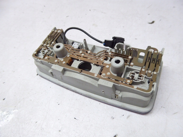 фото №6, Octavia ii 1z 04-08 лампа освещение потолочный beż