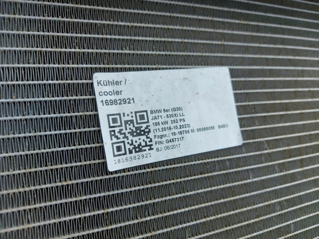 фото №9, Bmw g30 530e комплект радиатор радиатор вентилятор 8576513