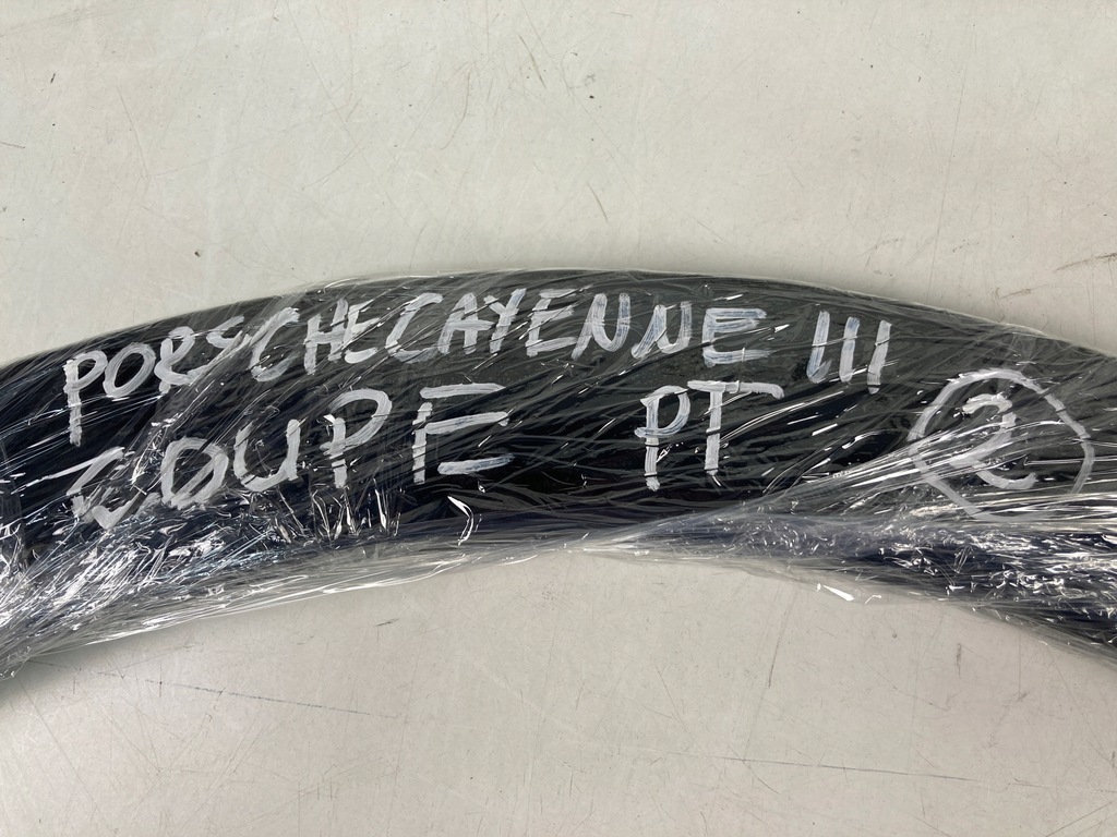 фото №11, Молдинг крыла правая задняя porsche cayenne iii coupe 9y3