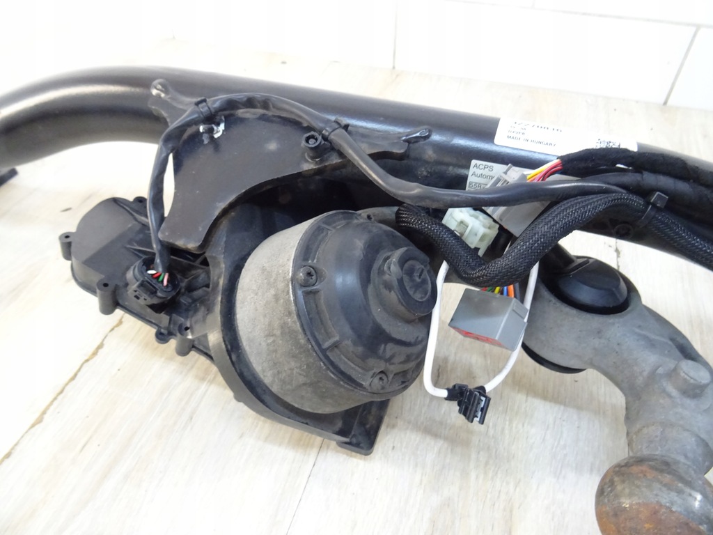 фото №6, Volvo v60 18- hak буксировочный оригинал volvo 32270816 llu