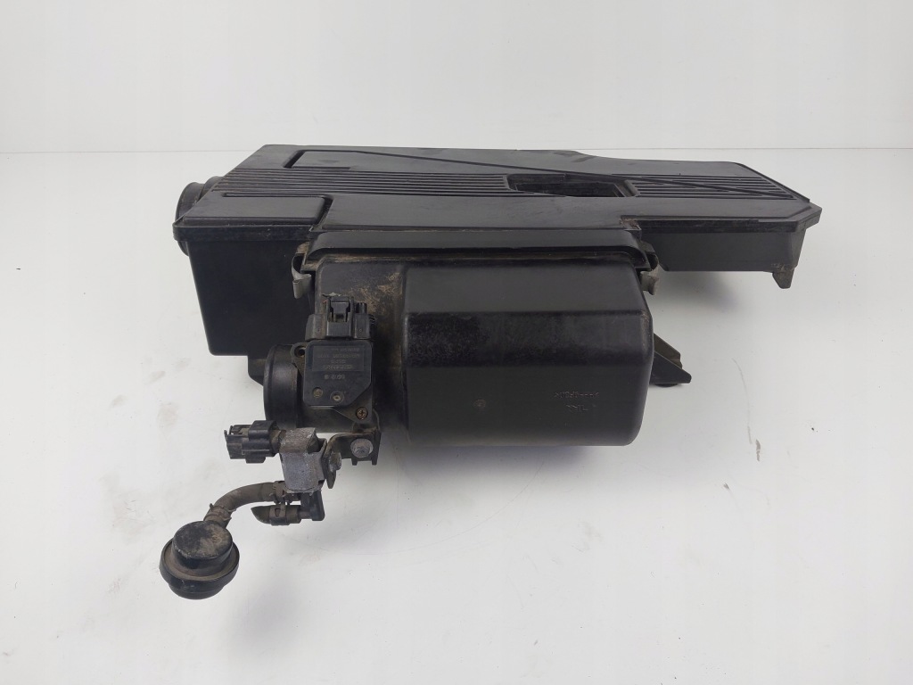 Корпус фильтра воздуха расходомер 197400-3090 79j-a01 sx4 1.6 16v в Украине