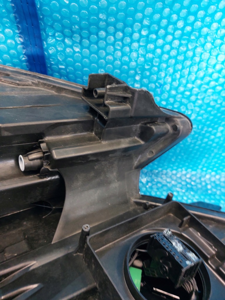 фото №10, Лампа передняя правая skoda kodiaq