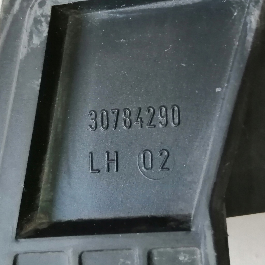 фото №5, Молдинг дверь левый перед volvo s80 v70 xc70