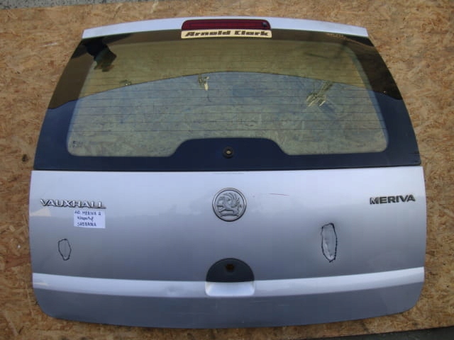 фото №1, Кришка багажника задня opel meriva срібляста - 140