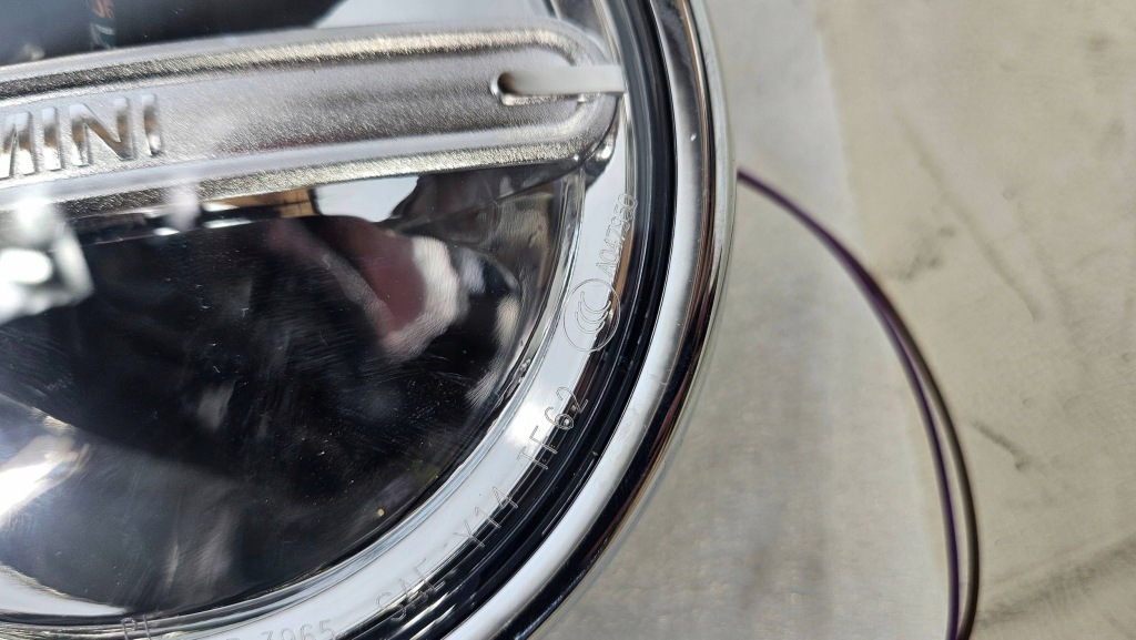 фото №7, Противотуманная фара led левый mini r56 a047950 новый оригинал