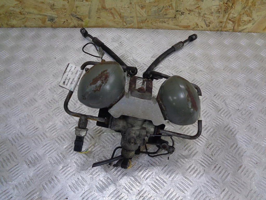 фото №1, Розподільник сфера актуатор турбіни підвіска citroen c6 2.7 hdi