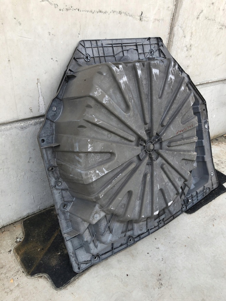 фото №5, Renault talisman піддон багажника 745143090r