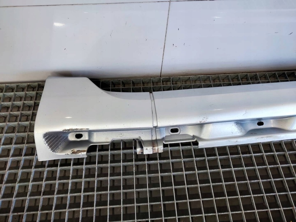 фото №11, Молдинг поріг накладка поріг поріг правий права volvo v70 iii lift 426-26