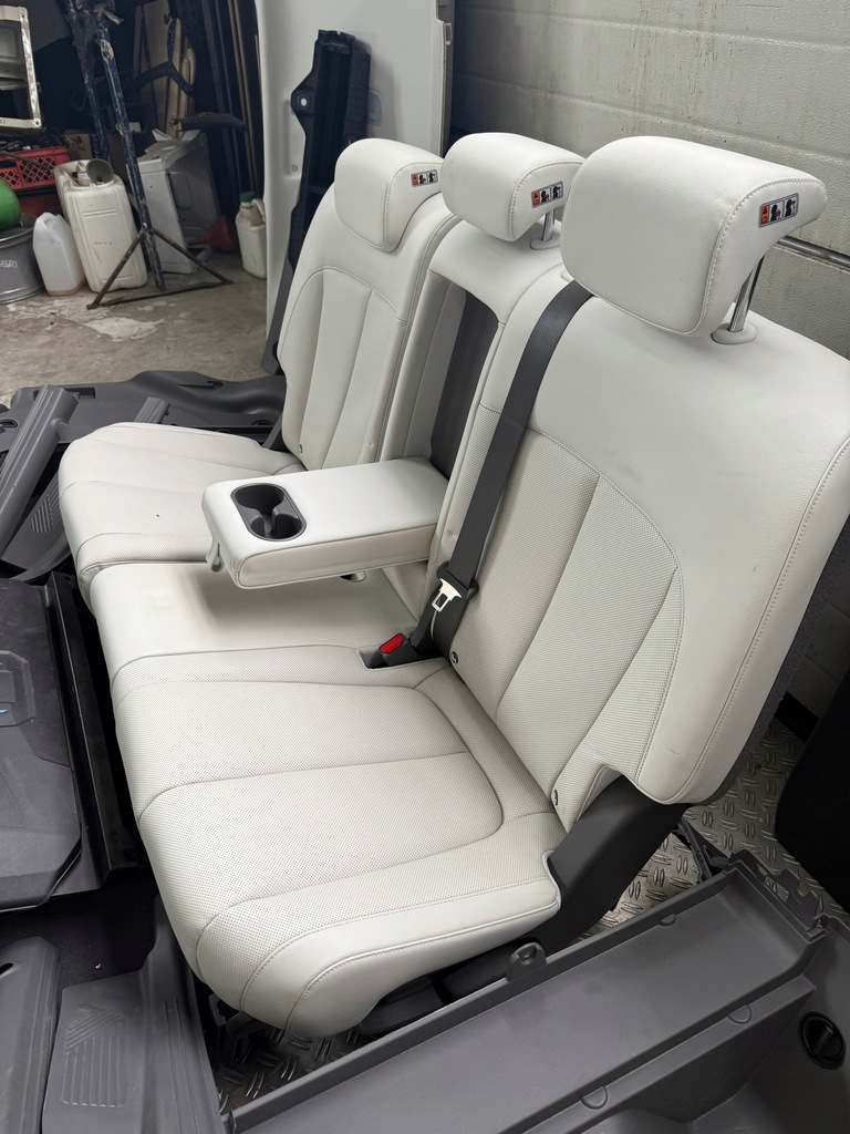 фото №13, Hyundai ioniq v 5 21- сиденья заднее сиденье обшивки салон комплект