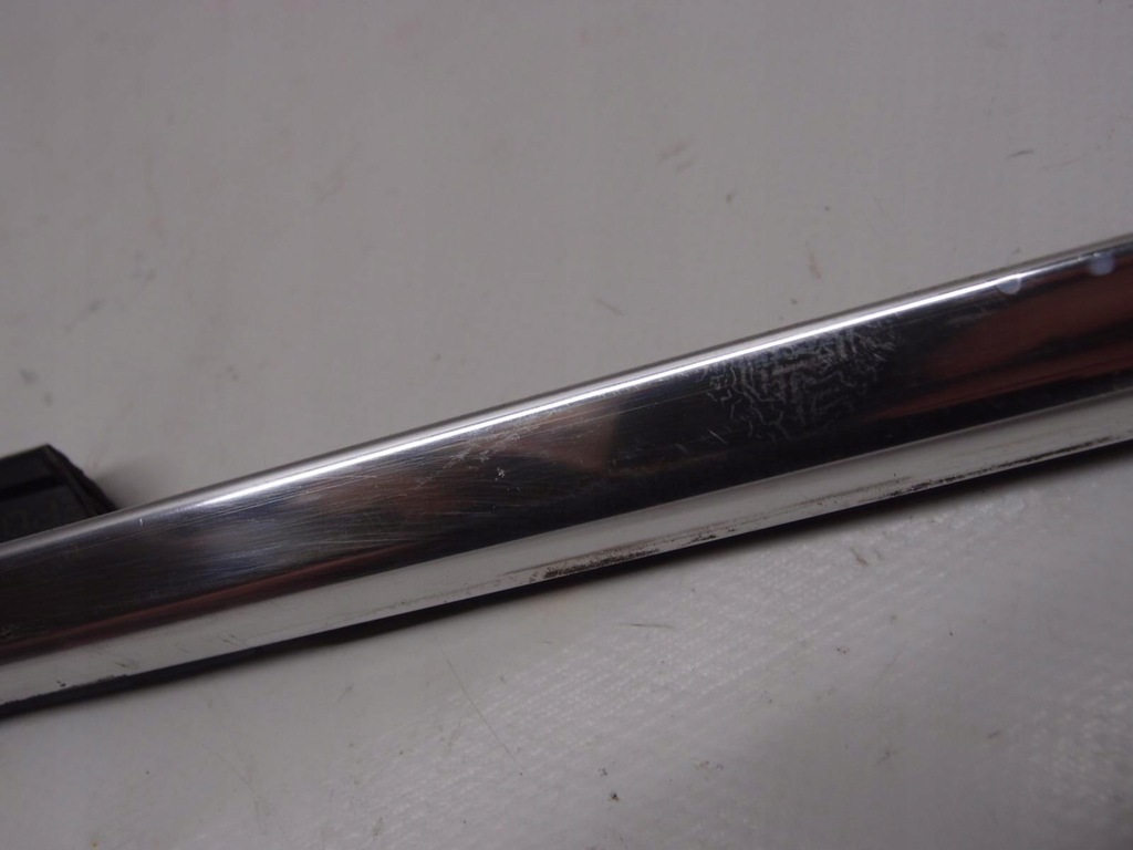 фото №5, Молдинг уплотнитель левый перед bmw 5 g30