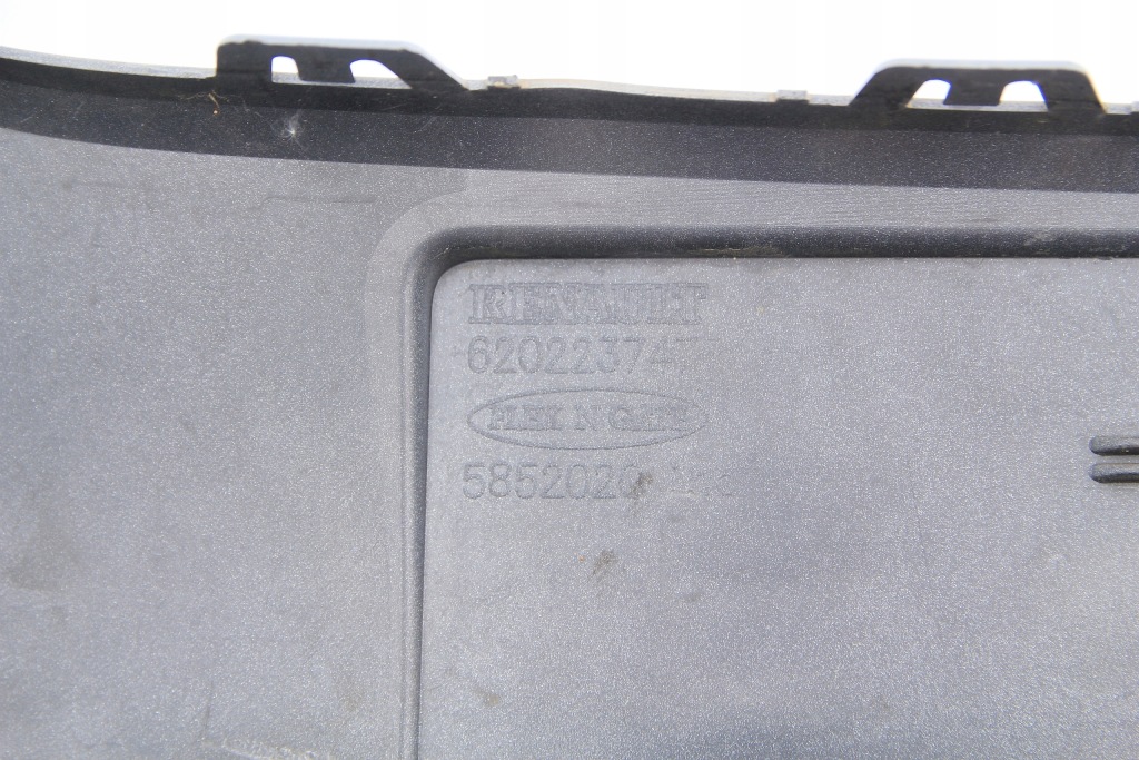 Оригинальный бампер перед renault kangoo iii iv 2021- 620223747r Доставка