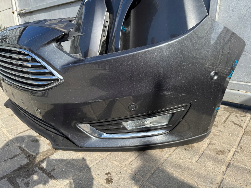 Капот бампер 6 x pdc лампи led перед ford focus mk3 рестайлінг Недорого