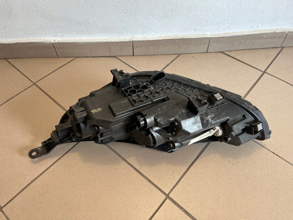 фото №16, Лампа передняя правая hyundai i30 i-30 iii 3 17- тонированная fastback 92102-g4060