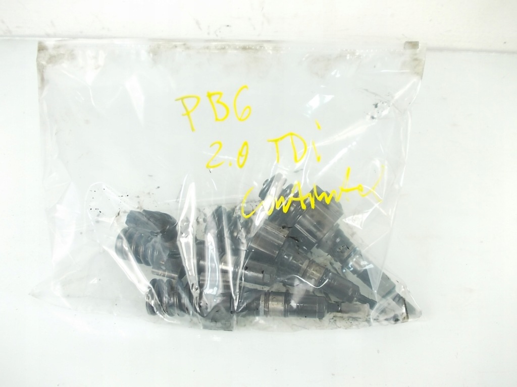 Купити Насос-форсунка 022021110406 03g130073t passat b6 2,0 tdi continental audi