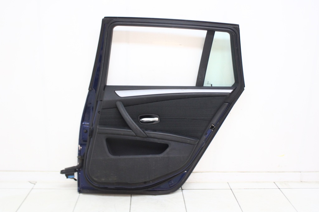 фото №7, Bmw 5 e61 kombi 2003r- двері праве задні правий задня