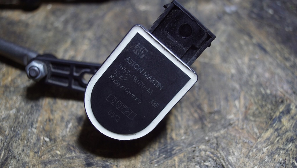 фото №5, Aston martin db11 датчик выравнивание лампа