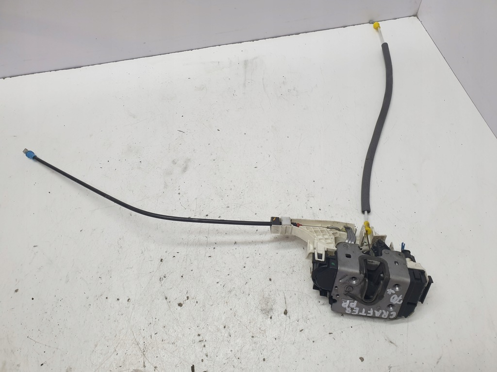 фото №1, Замок дверь правый перед vw crafter a9067201735