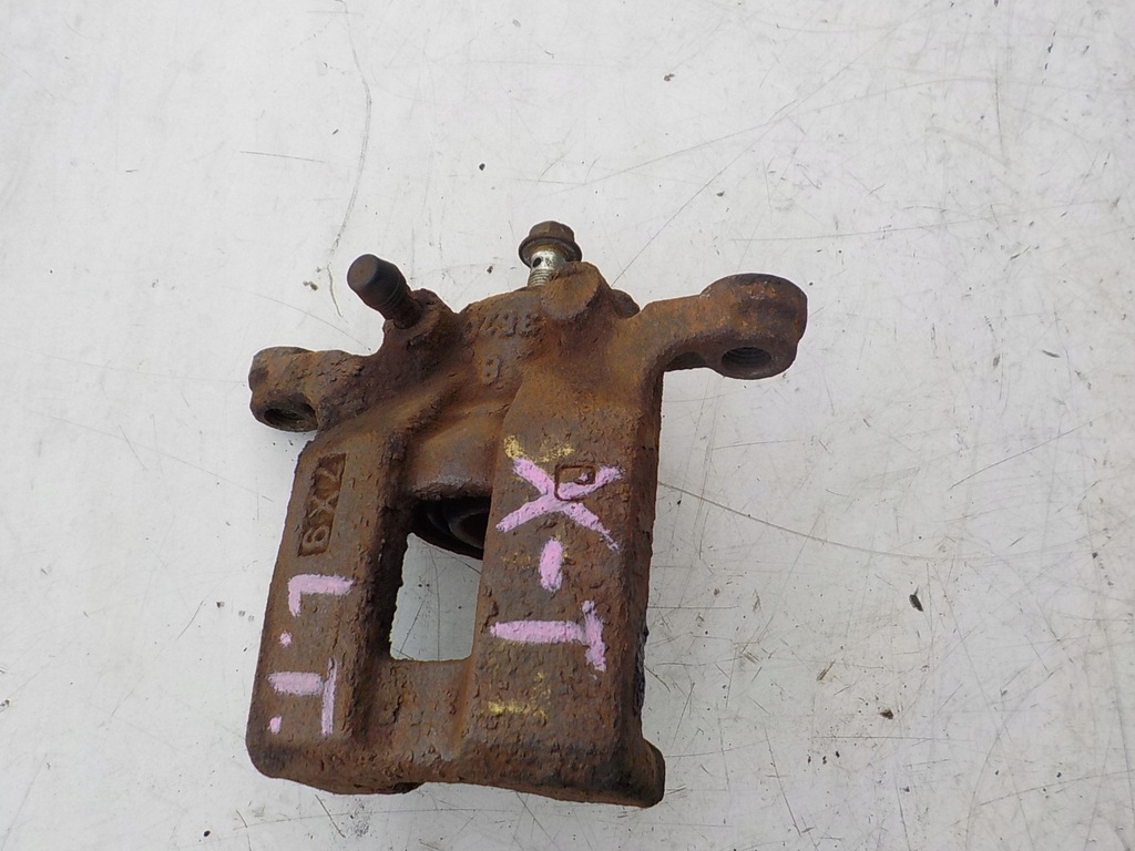 фото №1, Nissan x-trail t31 07- супорт лівий задня