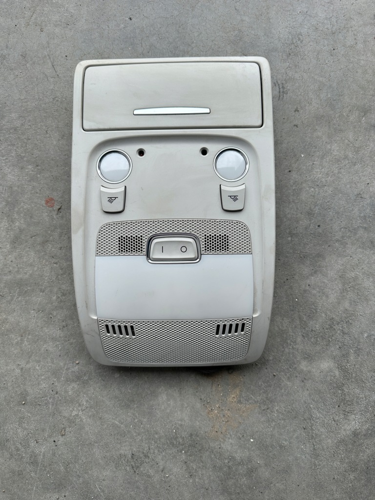 фото №1, Audi a4 b8 8t лампа стельовий кабіни