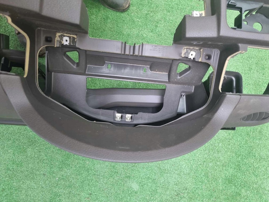 фото №9, Vw touareg ii nowa консоль приборная панель приборная панель коричневый 7p1857181 7p1858295