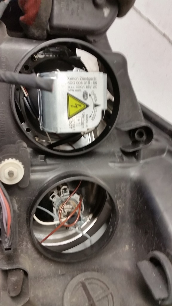 фото №12, Лампа перед правая ксенон renault espace iv 02-06 eu