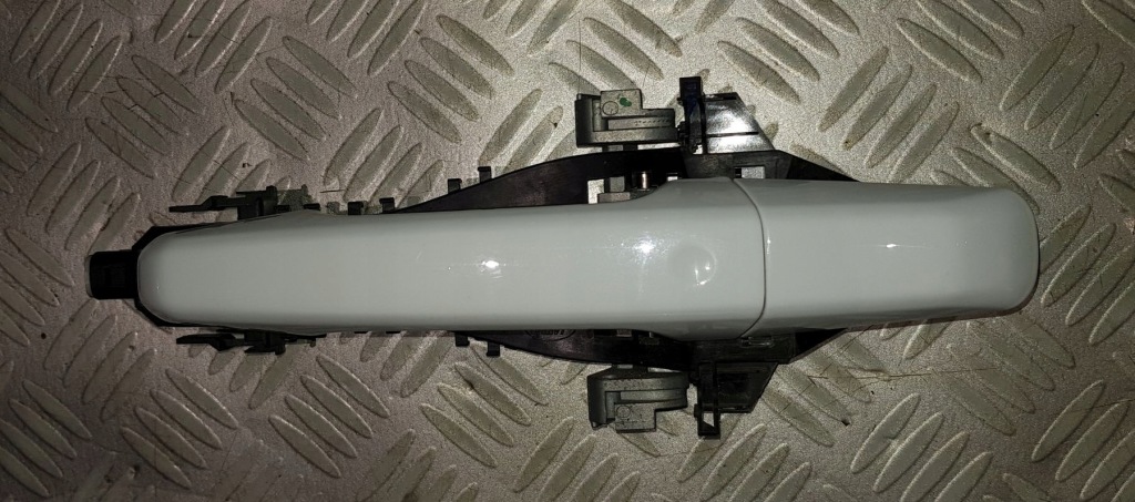 фото №4, Jaguar xe xf f-pace x761 ручка дверь правая перед задняя keyless polaris white