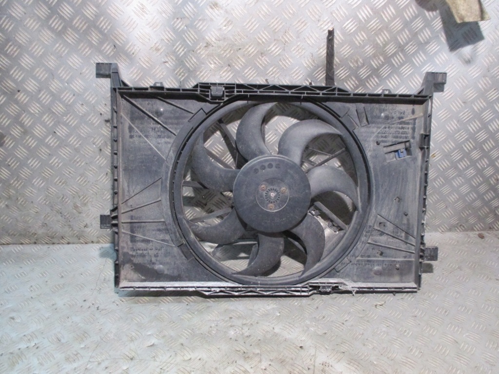 Купить Вентилятор радиатора mercedes w169 2.0 cdi a1695002693