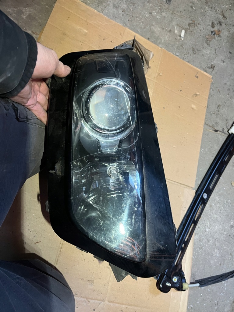 фото №1, Фара правый citroen c4 picasso ii 12-19 rok 9675975080 spacetourer eu