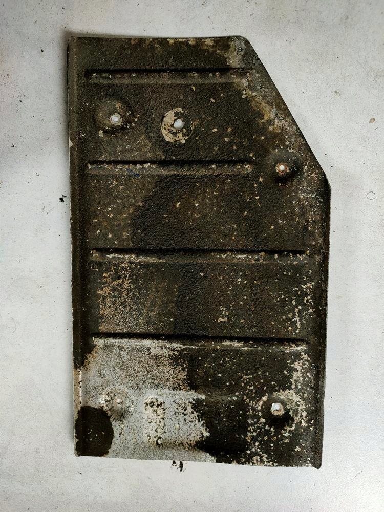 Накладка nad гаситель конечный mercedes 107 с Разборки