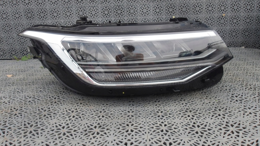 фото №1, Лампа права перед vw tiguan ii lift