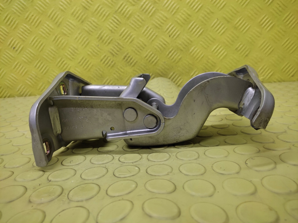 фото №3, Opel vivaro петля двері правий задня