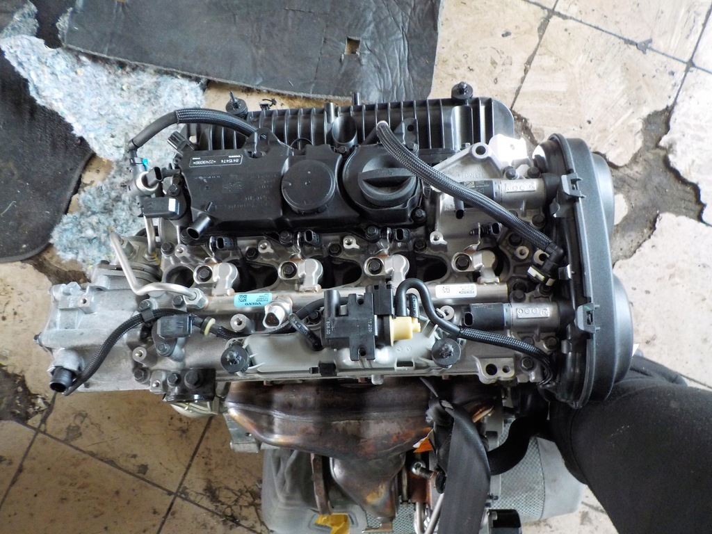 фото №8, Volvo v40 xc40 двигатель b4154t4 1,5t t3 jak новый