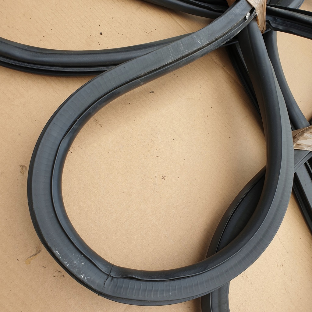 фото №12, Прокладка дверь кузовная chevrolet cruze sedan оригинальный номер