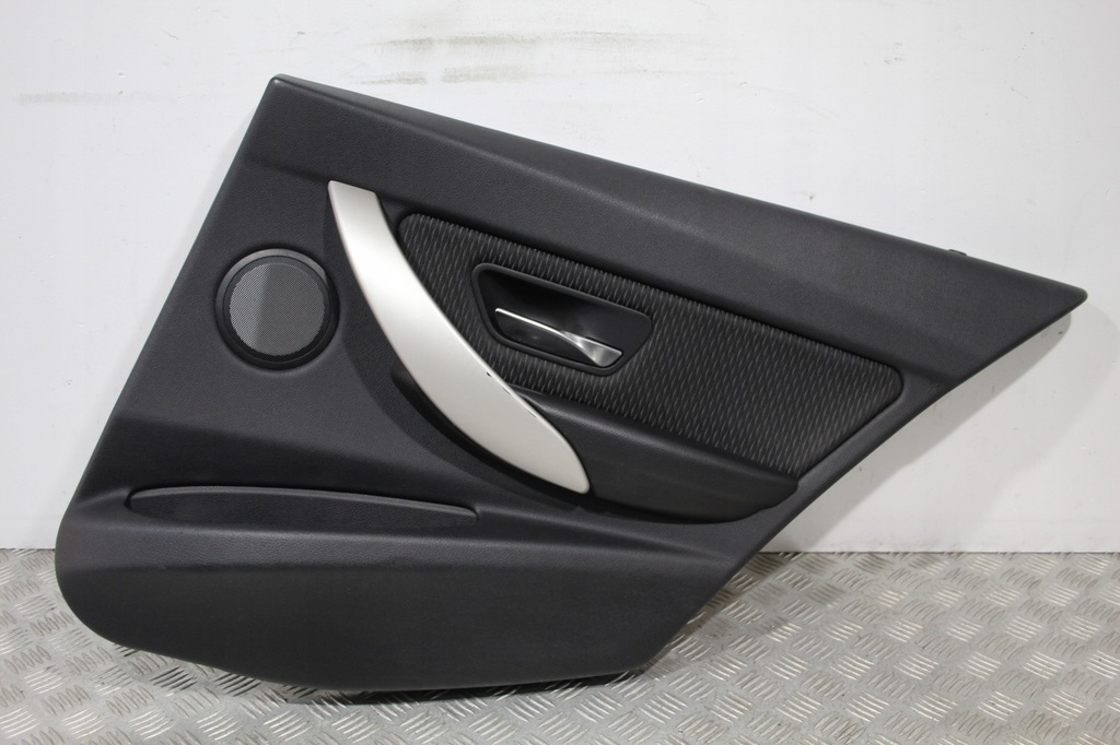 фото №1, Обшивка дверь правый задняя bmw 3 f30 f31