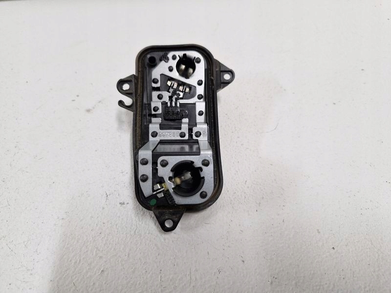 Купити Opel crossland x вкладиш лампи правий задній задній 207989 207986