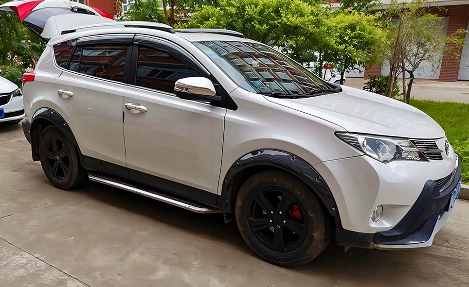 Розширювачі підкрилок бризковики 4.5 cali ширина універсальний 4szt Ціна