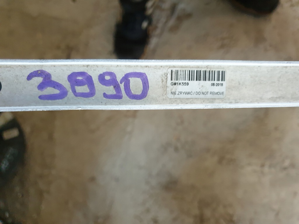 Audi q3 1 радиатор кондиционера 2016 2.0 tfsi - оригинальная Оригинал