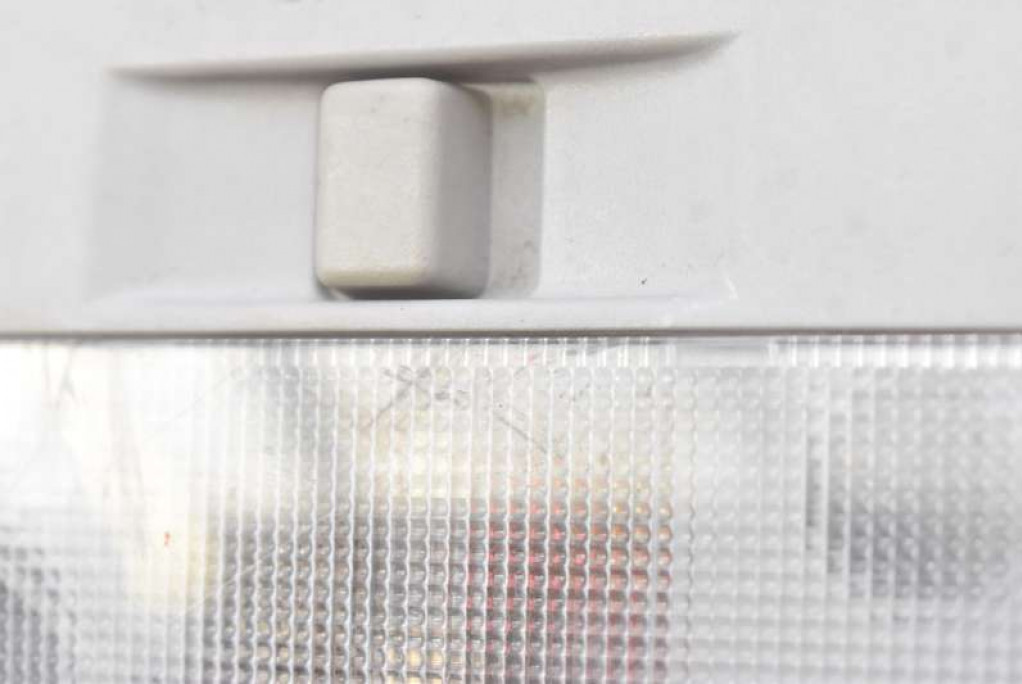 фото №10, Лампа освещение салона задняя mazda cx-7 06-09