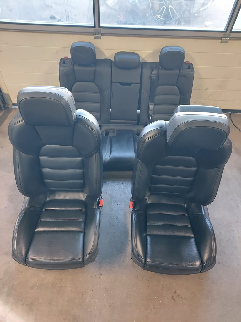 фото №1, Porsche macan сиденья середина обшивки комплект